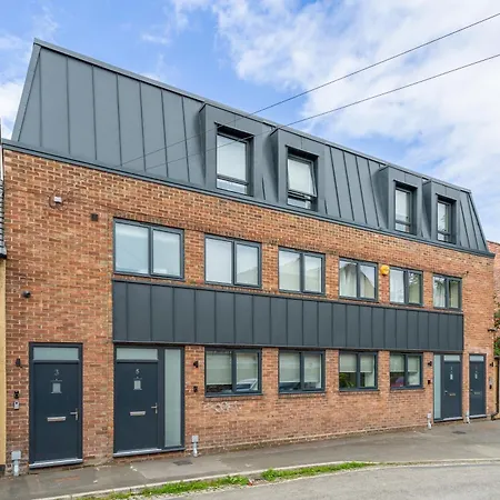 Little Potter, Central York With Parking Exterior photo